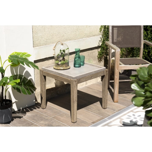 https://www.dpi-import.com/5597-thick_dpi-import/table-d-appoint-carree-beton-50x50cm-pieds-acacia-marron.jpg