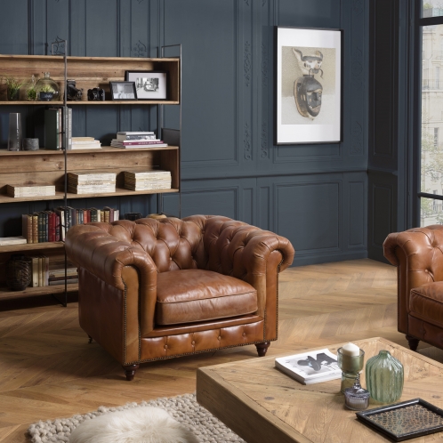 https://www.dpi-import.com/7907-thick_dpi-import/fauteuil-chesterfield-capitonne-vintage-1-place-cuir-pieds-bois.jpg