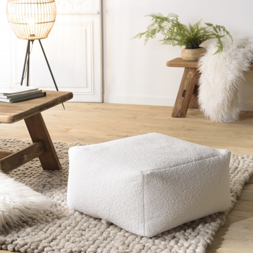 https://www.dpi-import.com/8465-thick_dpi-import/pouf-carre-53x53cm-tissu-bouclette-blanc.jpg